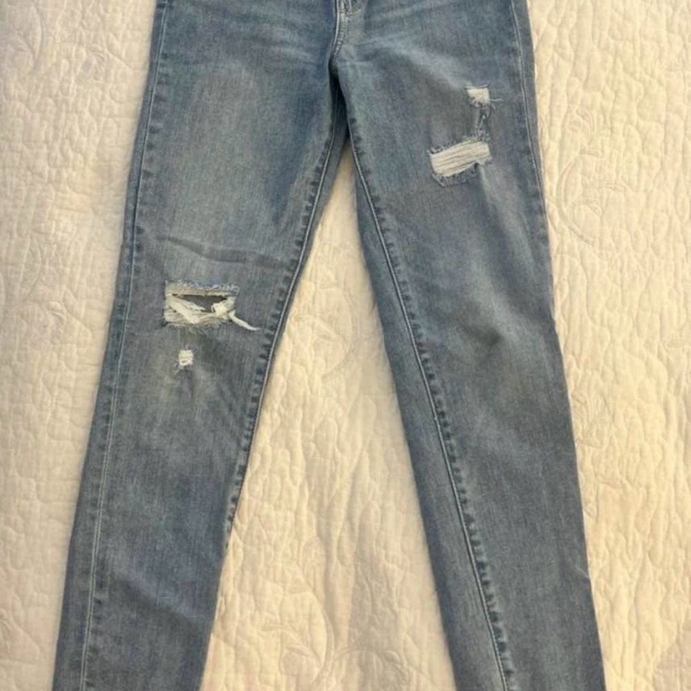 Levi's Light Blue Distressed Skinny Jeans